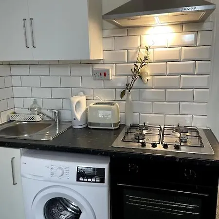 Appartamento Comfy Flat In Heart Of Londra Esterno foto