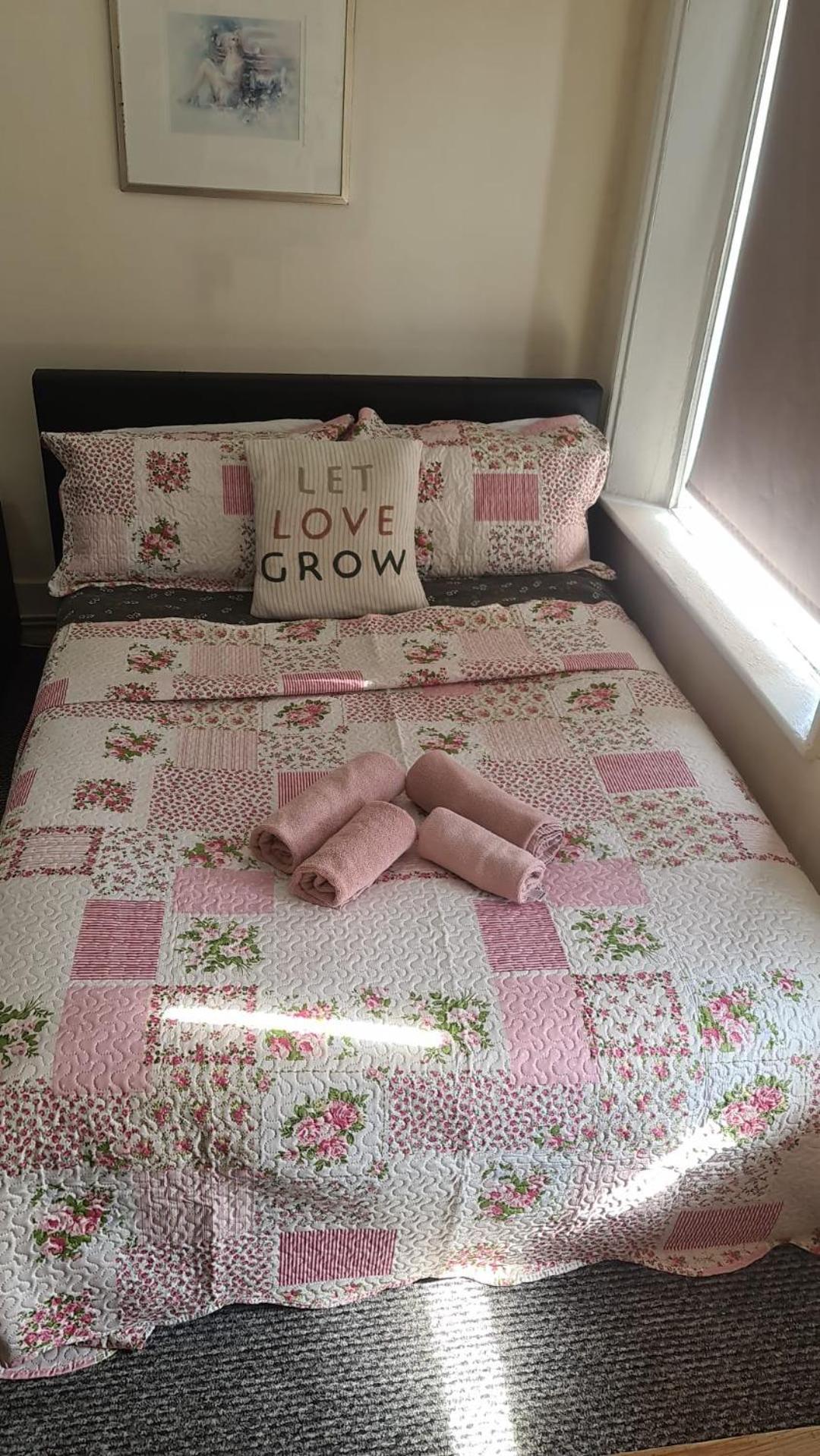 Comfy Flat In Heart Of Appartamento
